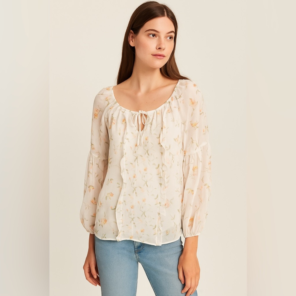 WHBM feminine floral chiffon blouse, lined.  Pretty boho design.  Size 4.